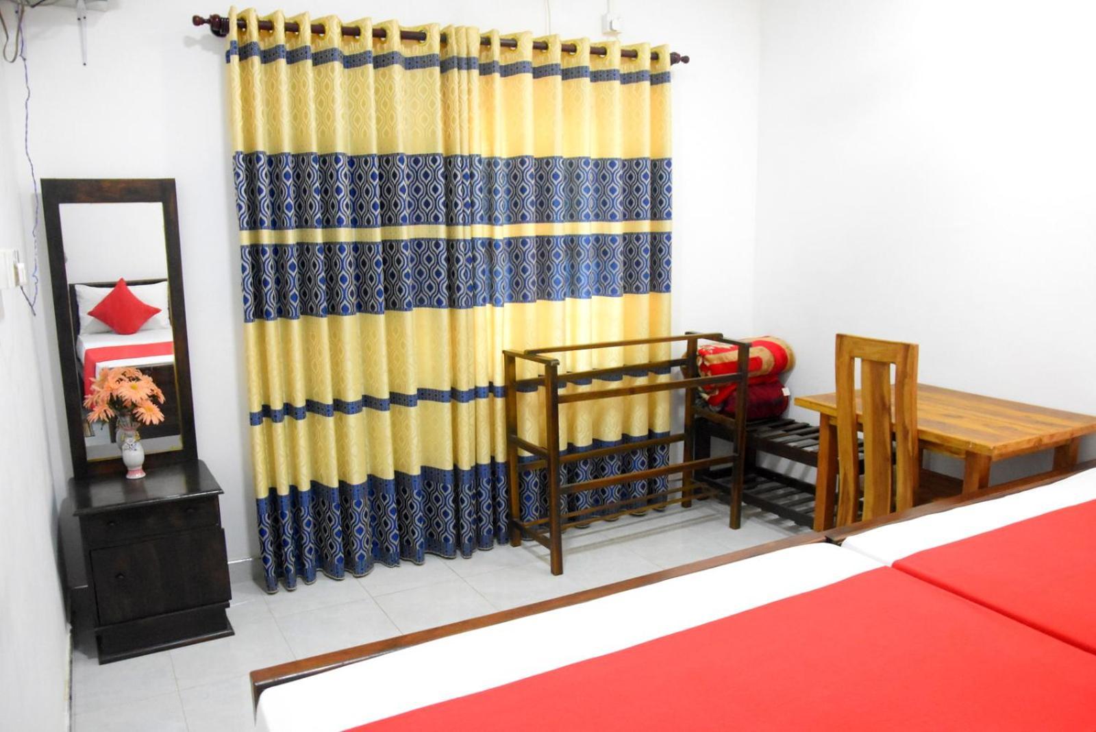 Meegahapokuna Resort Anuradhapura Exteriör bild