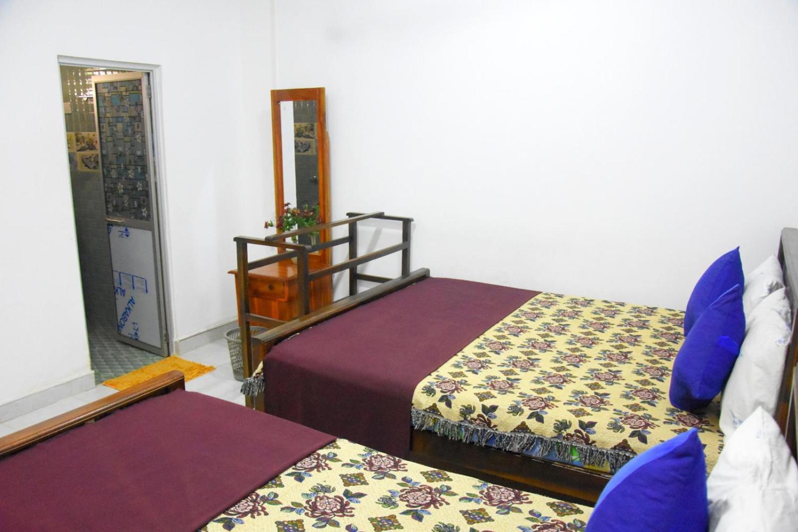 Meegahapokuna Resort Anuradhapura Exteriör bild
