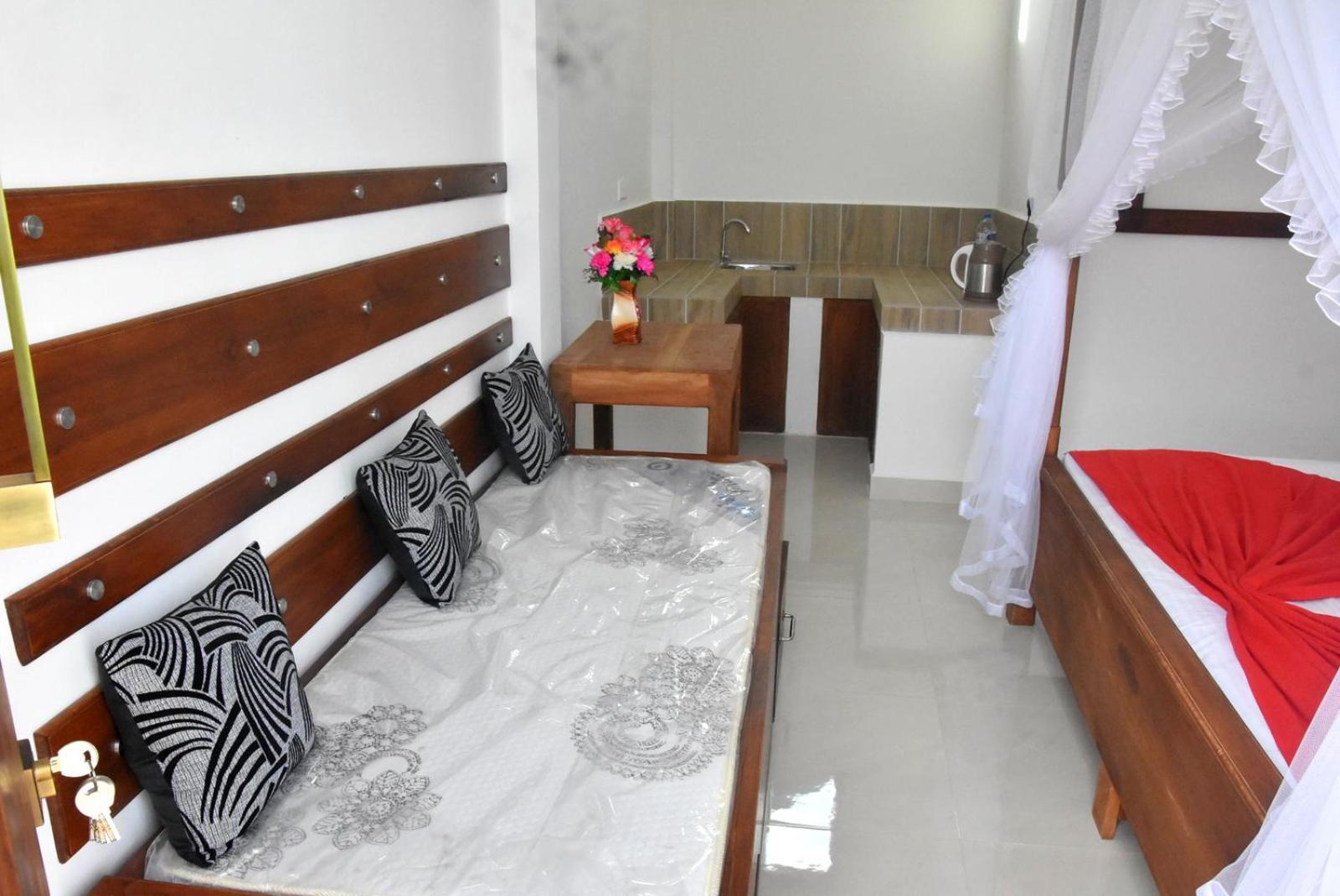 Meegahapokuna Resort Anuradhapura Exteriör bild